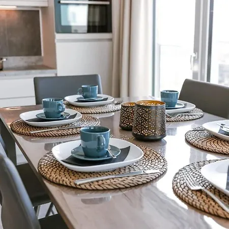 Huswell - Bright With Seaview * Bredene